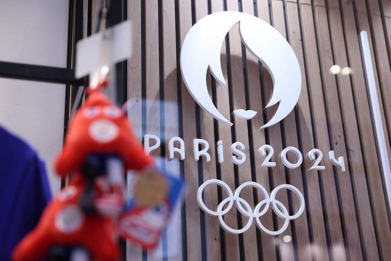 Marselha começa Revezamento da Tocha de Paris 2024