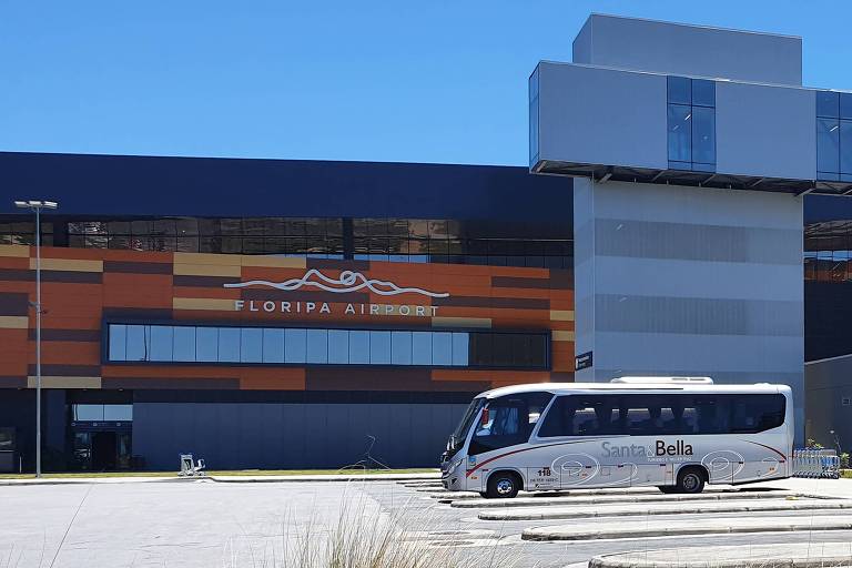 Aeroporto de Florianópolis vai abrir rodoviária