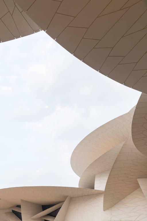 Qatar monta obras de arte e turbina museus às vésperas da Copa do Mundo