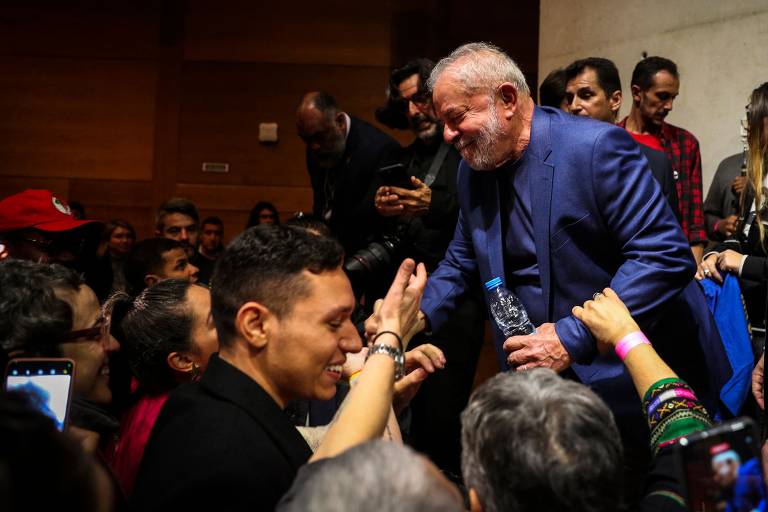 Esquerda nunca praticou 10% da violência da extrema direita, diz Lula