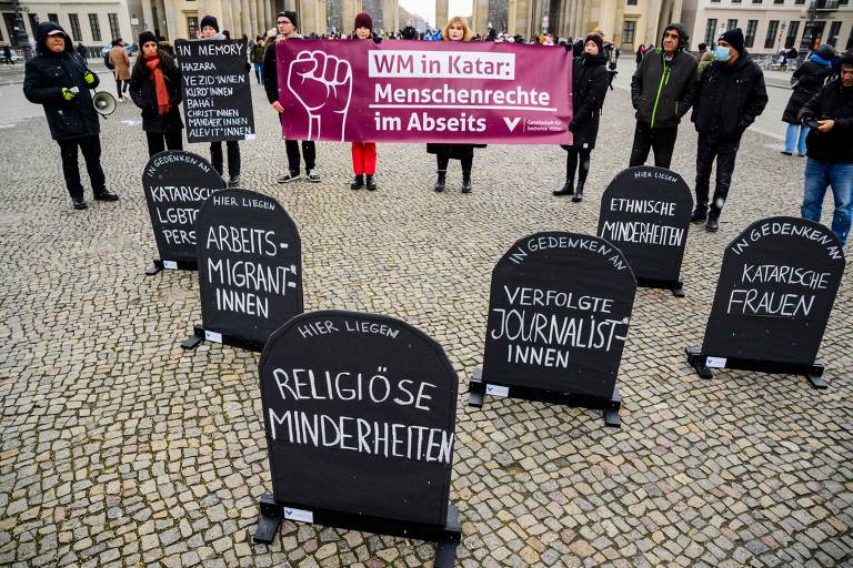 Veja os protestos no mundo antes da abertura da Copa