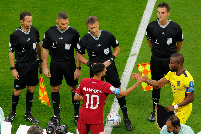 Festa de abertura será em Qatar x Equador e não no 1º jogo da Copa do Mundo  - 02/04/2022 - UOL Esporte