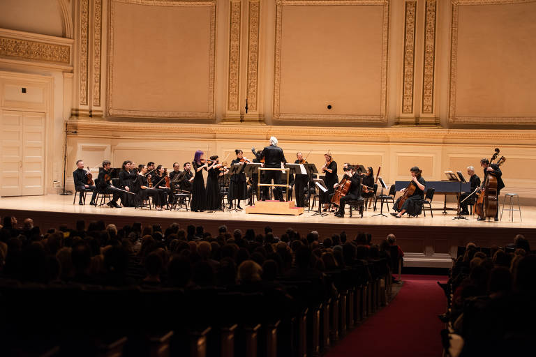 Veja imagens do concerto de João Carlos Martins no Carnegie Hall, em NY