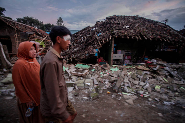 Terremoto na Indonésia deixa ao menos 162 mortos e 700 feridos