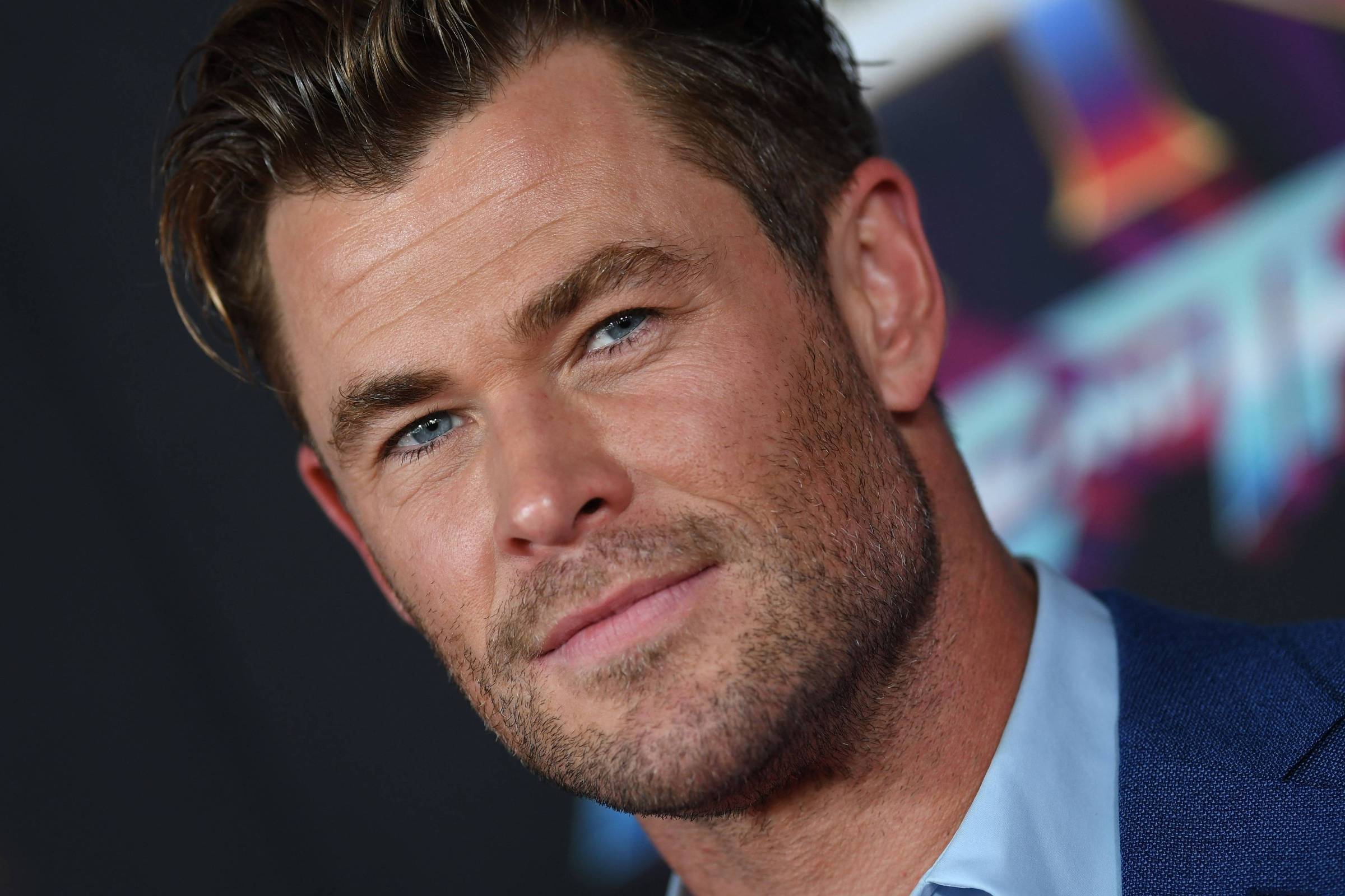 Querido Thor: O Ator Chris Hemsworth Diagnosticado com Alto Risco de  Alzheimer