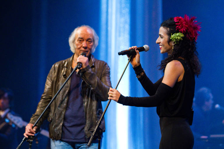 Show em comemoração aos 70 anos de Erasmo Carlos, que canta com Marisa Monte no Theatro Municipal do Rio