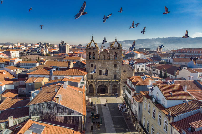 Conhecida pelo turismo religioso, Braga tem surpresas para turista fã de arte e boa comida