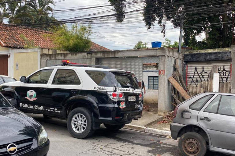 Policiais cumpriram dois mandados de prisão pela morte de Manoel Paulo da Silva Junior; outros 15 mandados de busca e apreensão foram expedidos pela Justiça