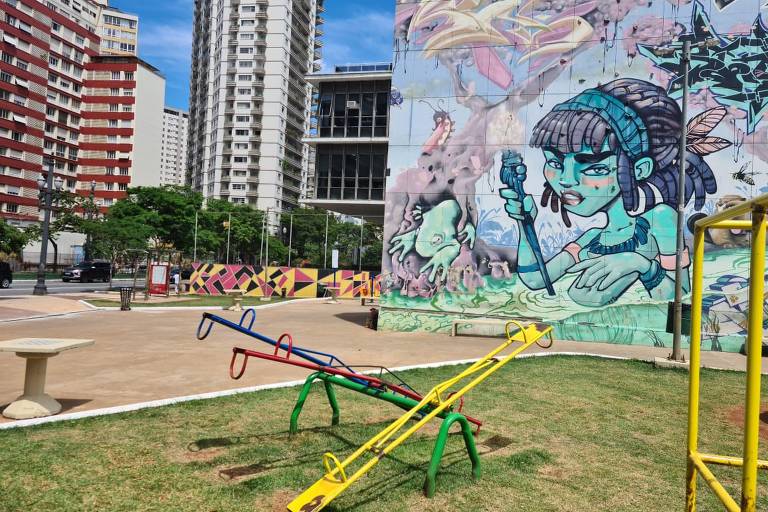 Praças do centro de São Paulo passam por revitalização
