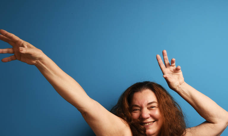 Após o tratamento, teve melhora significativa nas dores que sentia nas articulações. Hoje, ela suspendeu o tratamento e conseguiu voltar a fazer atividades do dia a dia. "Consegui intensificar meus exercícios físicos, alongamentos, voltei a fazer caminhadas e aulas de jazz. Tudo isso sem sentir nada de dor", diz.