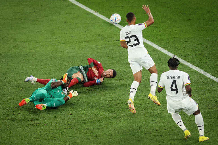 Portugal se despede da Copa com vitória e gol de Cristiano Ronaldo -  Futebol - R7 Copa do Mundo 2014