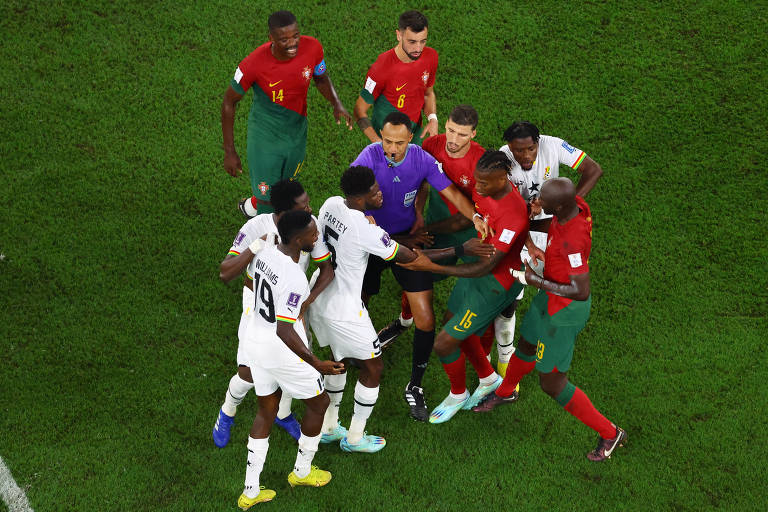 Em festival de jogos com 1 a 0, Cristiano Ronaldo se isola na artilharia da  Copa do Mundo – Nas Entrelinhas do Jogo