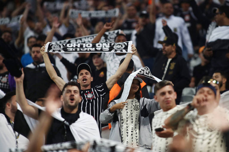 Torcedores do Corinthians na final da Copa do Brasil deste ano, na Neo Química Arena, em São Paulo 