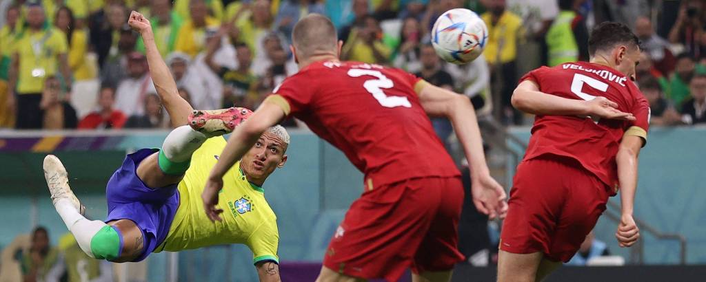 Com direito a golaço de Richarlison, Brasil bate a Sérvia em estreia na  Copa do Mundo do Qatar - ISTOÉ Independente