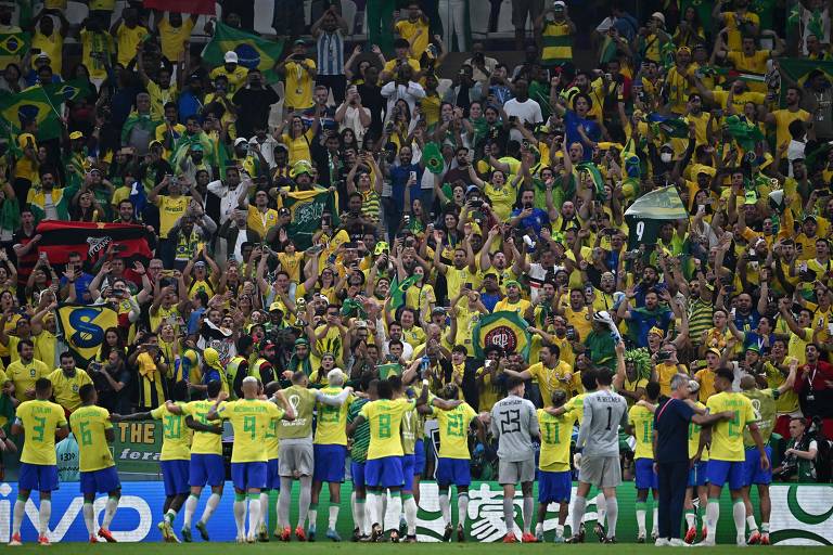 Em jogo de estreia no Catar, Brasil vence a Sérvia por 2 a 0 – DW