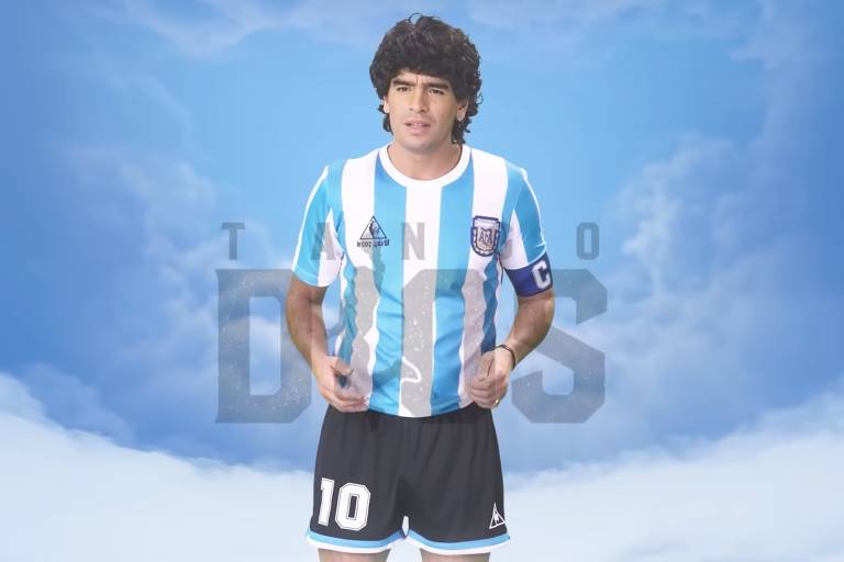 Maradona virtual conversa com fãs na Copa do Qatar