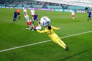 FIFA World Cup Qatar 2022 - Group C - Poland v Argentina