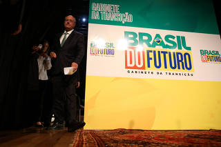 Alckmin, Gleisi e Mercadante falam sobre mais nomes da transição