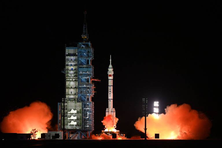 China traça planos para colocar astronautas na Lua e em Marte