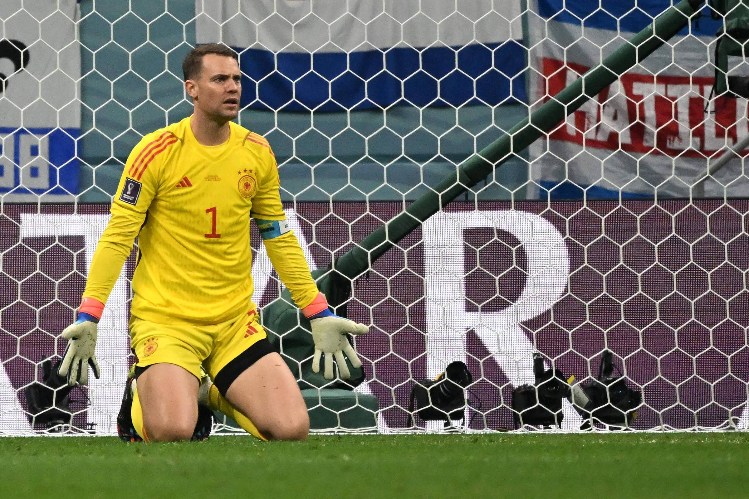 Manuel Neuer é escolhido o melhor goleiro do mundo em 2016