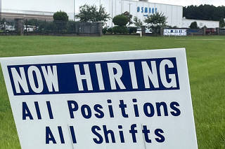 Anúncios de empregos perto da fábrica de autopeças no Alabama