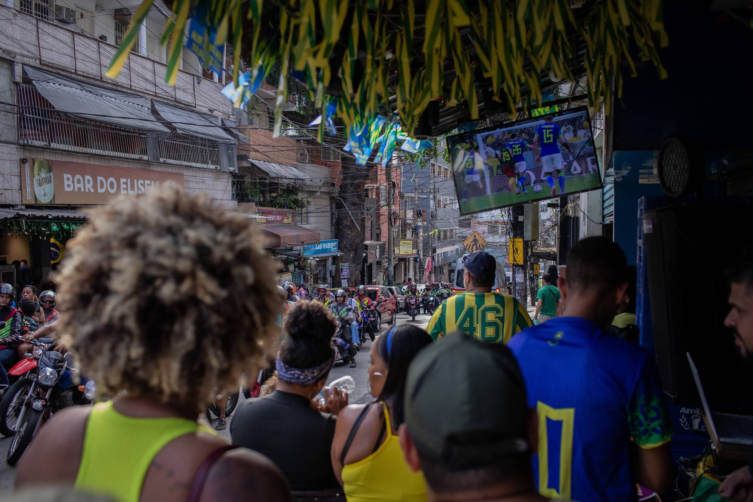 Camisa Camiseta Internacional Torcida Favela Personalizada