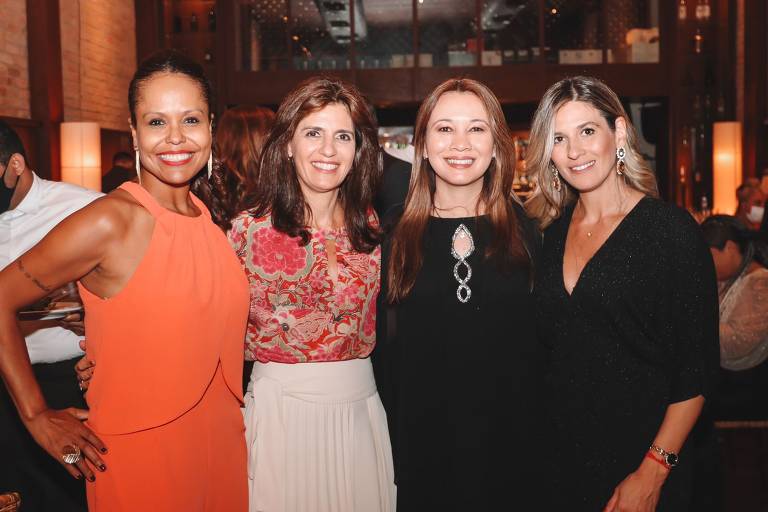 A advogada Priscila Pamela Santos, a professora da USP Ana Estela Haddad e as advogadas Gabriela Araujo e Maíra Recchia
