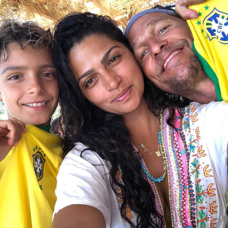 Copa: os makes que famosas e influencers já usaram para torcer pelo Brasil