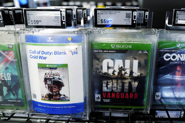 Jogos de Xbox a venda em loja de Manhattan, em Nova York