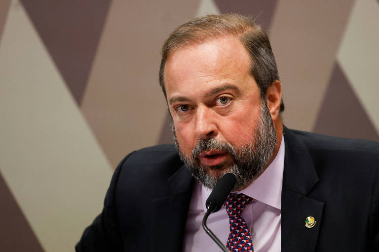 Lula avalia dois nomes do PSD para apenas uma vaga de ministro