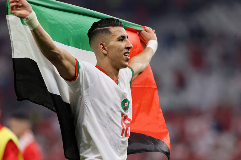 Saiba por que os jogadores de Marrocos comemoraram com a bandeira da Palestina