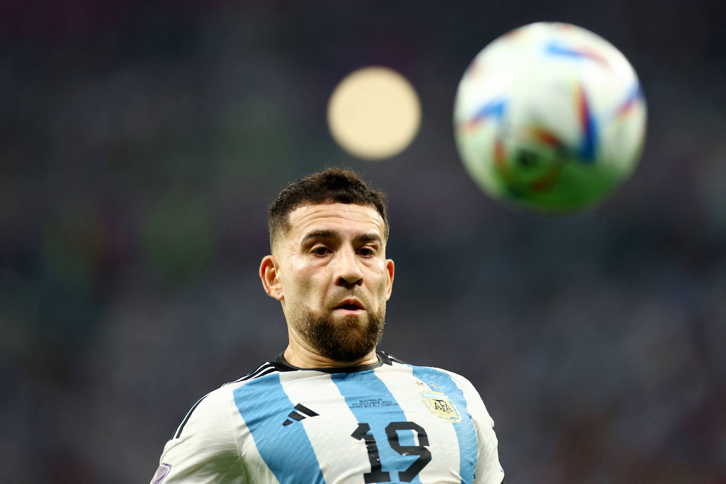 Otamendi decide o jogo quente entre Brasil e Argentina e Darwin faz mais  dois golos pelo Uruguai
