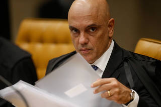 O ministro Alexandre de Moraes em sessão plenária do STF