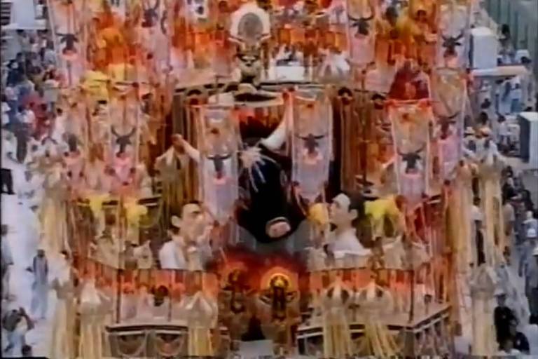 Desfile da Gaviões da Fiel de 1999