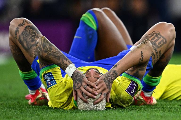 Após eliminação do Brasil na Copa, Neymar vai do céu ao inferno na web