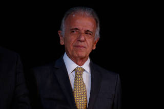 José Múcio Monteiro, ex-presidente do TCU, é anunciado na Defesa