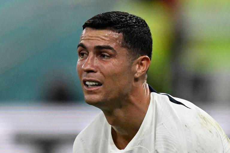 Cristiano Ronaldo permanece no Qatar após queda de Portugal