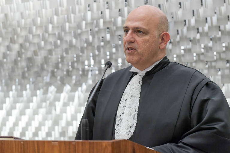 Paulo Sérgio Domingues durante posse como ministro do STJ