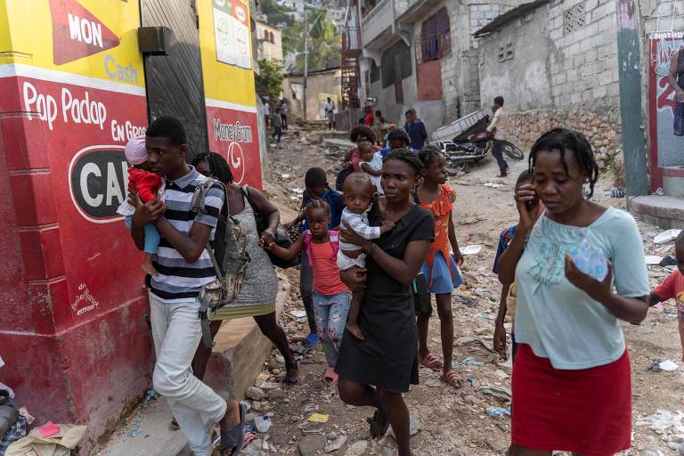 Decisão da Justiça abre caminho para que haitianos entrem no Brasil sem visto