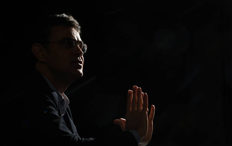 Rodrigo Garcia durante entrevista à Folha no Palácio dos Bandeirantes