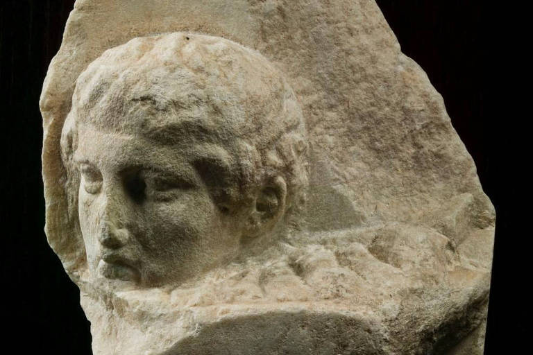 Papa tira esculturas gregas de coleção do Vaticano para devolvê-las ao Parthenon