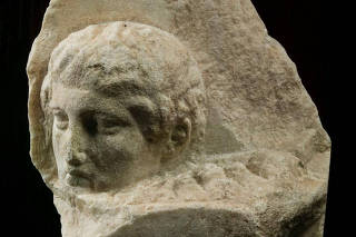 Pope Returns Greece's Parthenon Sculptures