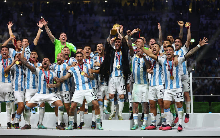 Final da Copa do Mundo já teve até 20º colocado - 18/11/2022 - Esporte -  Folha