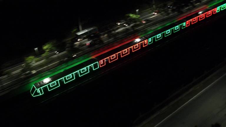 Decoração especial do metrô paulistano pode ser vista nas linhas 2-Verde, 3-Vermelha e 15-Prata