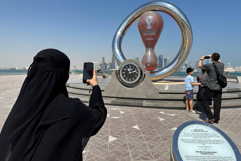 Camisinhas são fáceis de comprar no Qatar, mas pílula do dia seguinte, não