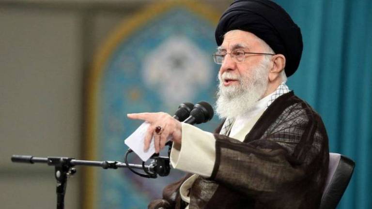 Autoridades iranianas de primeiro escalão, começando pelo líder supremo, aiatolá Ali Khamenei, afirmam que protestos são instigados do exterior