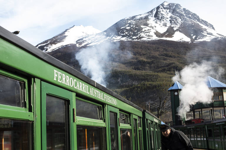 Trem do Fim do Mundo, em passeio em Ushuaia, na Argentina