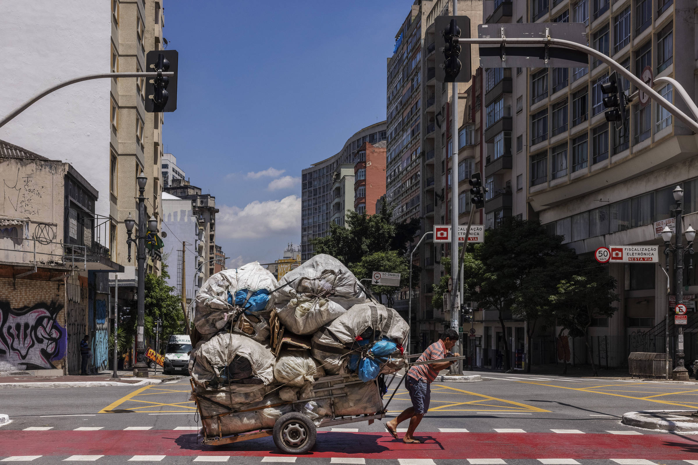 Aplicativo De Estacionamento Que Conecta A Ideia De Design De