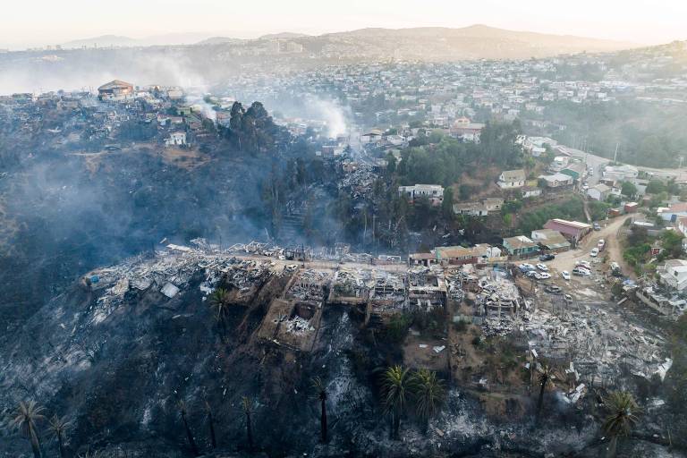 Incêndio em Viña del Mar, no Chile, mata ao menos 2 pessoas e atinge 400 casas