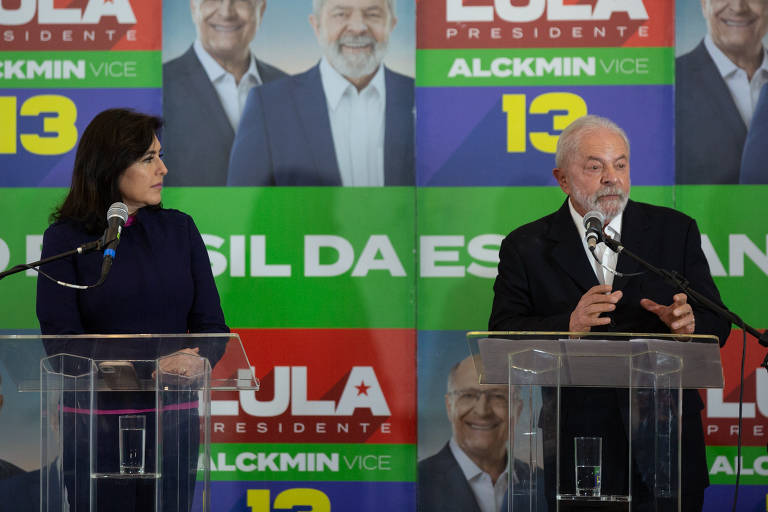 O ex-presidente Luiz Inácio Lula da Silva, candidato do PT à Presidência da República, se encontra com Simone Tebet (MDB) no hotel Intercontinental, no bairro Jardim Paulista, em São Paulo, para selar apoio da senadora à candidatura do petista no segundo turno das eleições